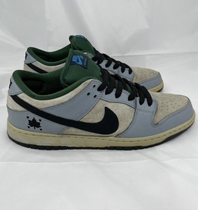 Nike Sb Dunk Low Maple Leaf Central Park Size 12