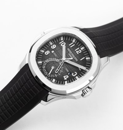 Patek Philippe Aquanaut Travel Time - Like New - 2019