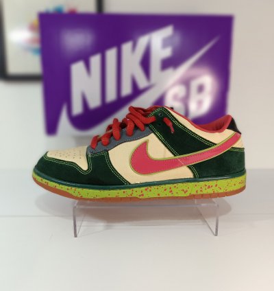Nike Sb Dunk Low Mosquito