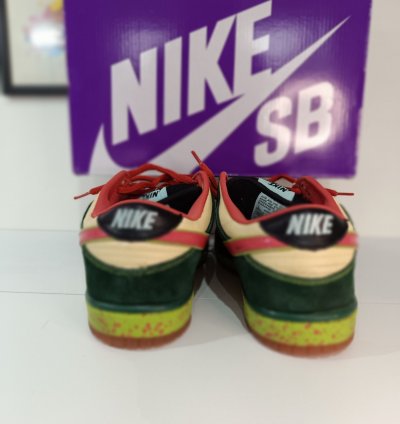 Nike Sb Dunk Low Mosquito