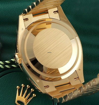 Rolex Day-date 36 36mm Yellow Gold 128238 Green Ombre Roman