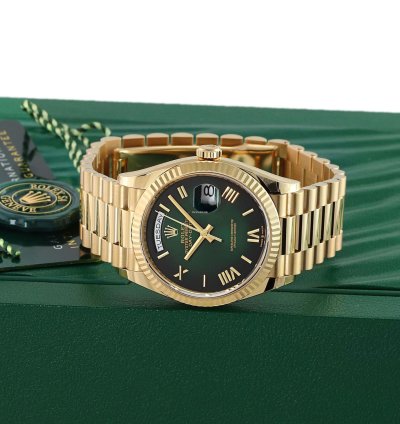 Rolex Day-date 36 36mm Yellow Gold 128238 Green Ombre Roman