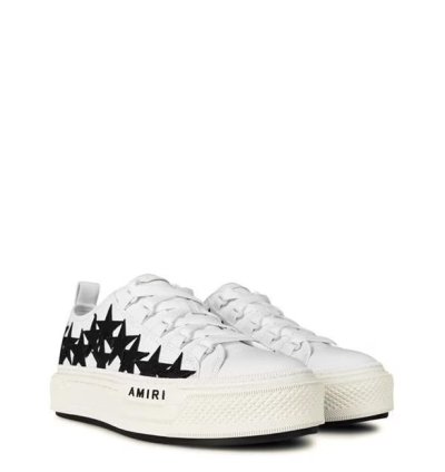 O1g2r1mq0324 Low Top Sneakers In White Black