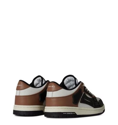 O1g2r1mq0324 Low Top Trainers In Black Brown