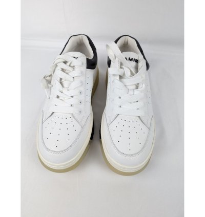 O1rshd1 2 Stadium Low Top Sneakers In White Black
