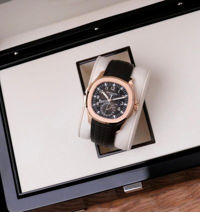 Patek Philippe Aquanaut Travel Time 5164r 2021