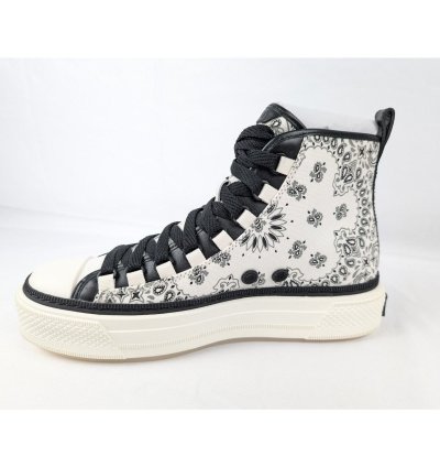 O1rshd1 Bandana Ma Court Hi Top Sneakers In White Black