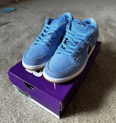 Nike Sb Dunk Low Phillies Size 9 Used