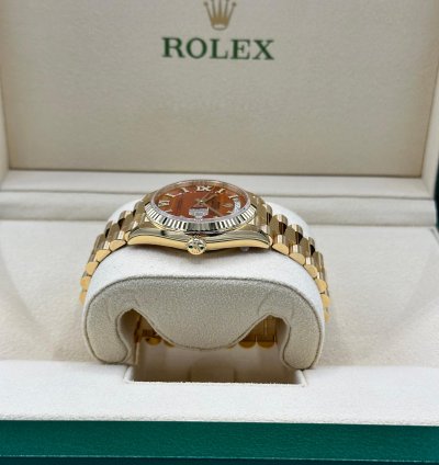Rolex Day-date 36 Carnelian Dial Bnib 2024