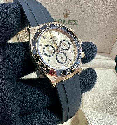 Rolex Daytona 126518ln Full Set New