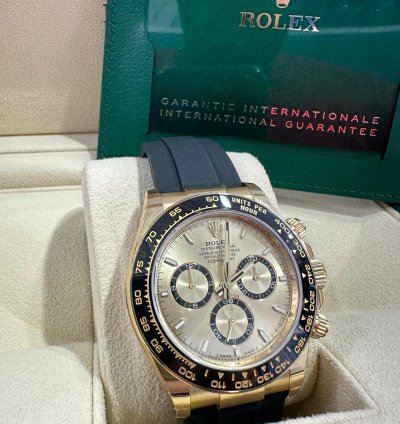 Rolex Daytona 126518ln Full Set New