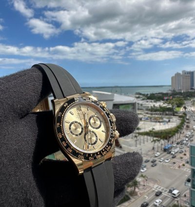 Rolex Daytona 126518ln Full Set New