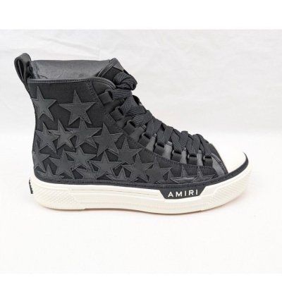 O1w1db11224 Stars High-top Sneakers In Black White