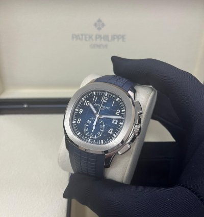 Patek Philippe Aquanaut White Gold Blue Dial 5968g-001