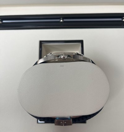 Patek Philippe Aquanaut White Gold Blue Embossed Dial 5168g-001