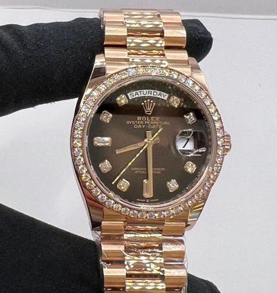 Rolex Day-date 36 Diamond Bezel