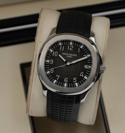 Patek Philippe Aquanaut Year 2008 - Extract Of Archive