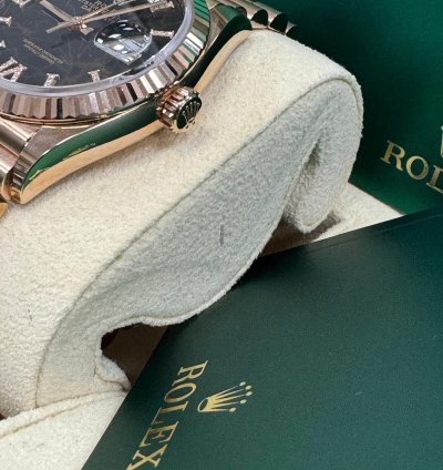 Rolex Day-date 36 Eisenkiesel Diamond Dial 128235