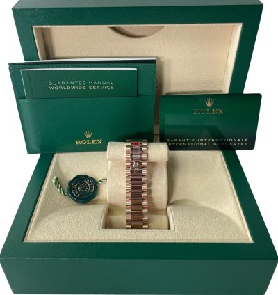 Rolex Day-date 36 Everose Gold Day-date 36 Watch - Fluted Bezel - Brown Diamond Dial 128235