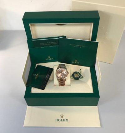 Rolex Day-date 36 Everose Gold Fluted Rose-diamond President 128235-0009