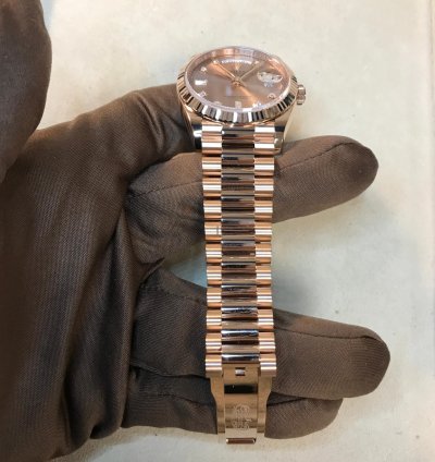 Rolex Day-date 36 Everose Gold Fluted Rose-diamond President 128235-0009