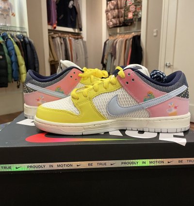 Nike Sb Dunk Low Pro Be True Xavier Schipani