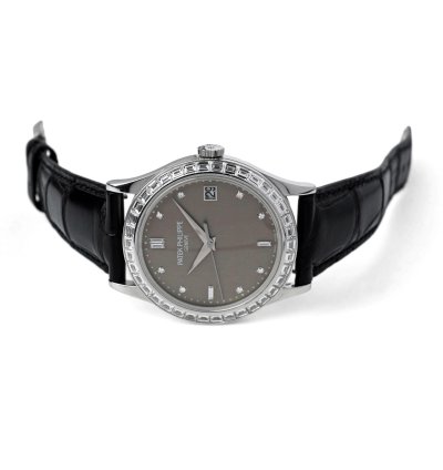 Patek Philippe Calatrava 5298p-001 Automatic Platinum Good