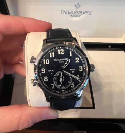 Patek Philippe Calatrava 5524g 001 Calatrava White Gold