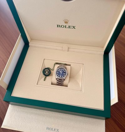 Rolex Day-date 36 Full Set - Immaculate