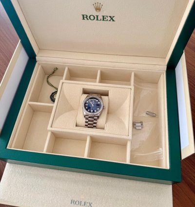 Rolex Day-date 36 Full Set - Immaculate