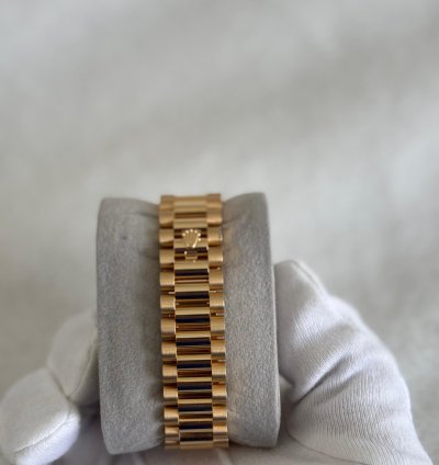 Rolex Day-date 36 Full Set New Condition