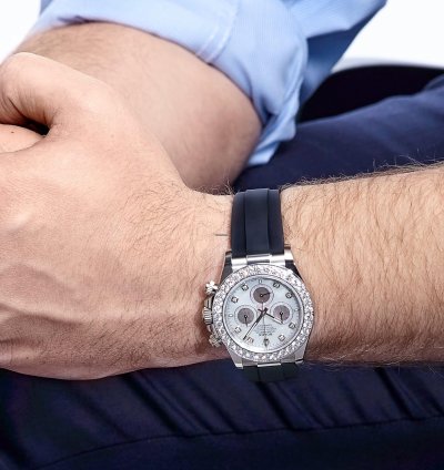 Rolex Daytona 126589rbr White Gold Diamond Mother Of Pearl Dial Diamond Bezel