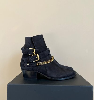 Suede Jodhpur Chain Boots In Black