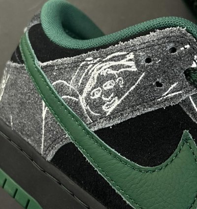 There Skateboards x Nike Sb Dunk Low - Gorge Green Hf7743-001