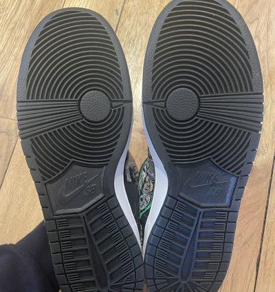 Nike Sb Dunk Low Pro Qs Neckface