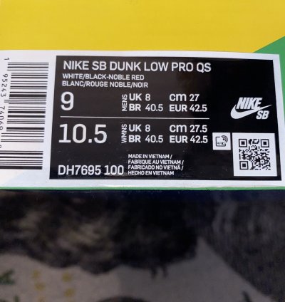 Nike Sb Dunk Low Pro Qs Parra friends And Family