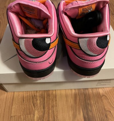 Nike Sb Dunk Low Pro Qs Powerpuff Girls Blossom