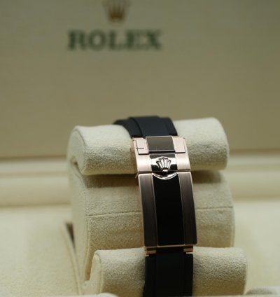 Rolex Daytona 18ct Rose Gold Meteorite Dial Discontinued 2023 Unworn 116515ln