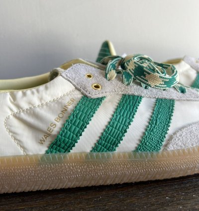 2 Pairs Of Sambas wales Bonner