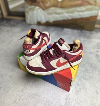 Nike Sb Dunk Low Qs Vintage Y2k Skate Like Girl Sneakers