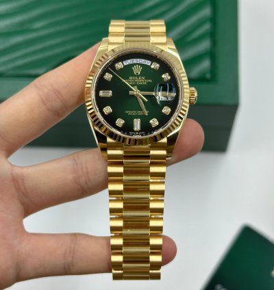 Rolex Day-date 36 Green Ombre Dial Yellow Gold President