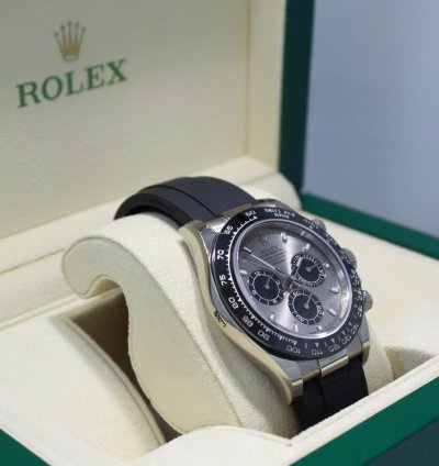 Rolex Daytona 18k White Gold 116519ln Oyster Perpetual Unworn Box Papers