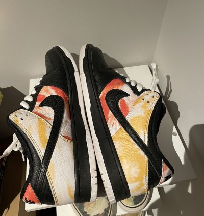 Nike Sb Dunk Low Raygun Sz 9