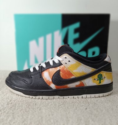 Nike Sb Dunk Low Raygun Tie-dye Black
