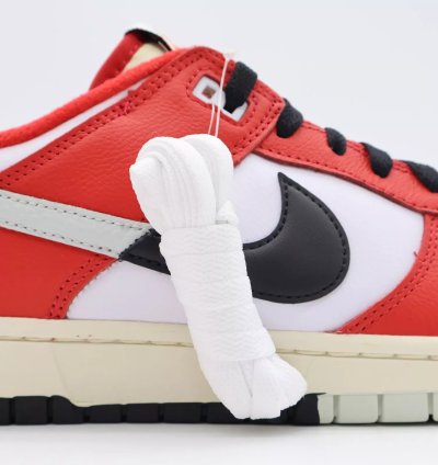 Dz2536-600 Nike Dunk Low Retro Prm Chicago Split University Red Black