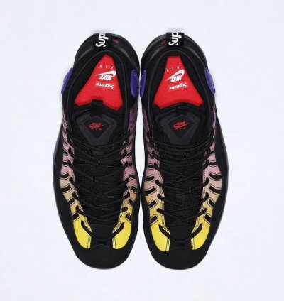 Supreme Nike Air Bakin