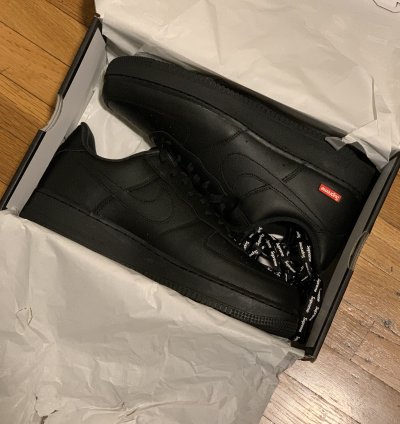 Supreme Nike Air Force 1 Black