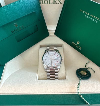 Rolex Day-date 36 Mint 2020 Day-date 36 Rainbow Crayola Pave Diamond Dial
