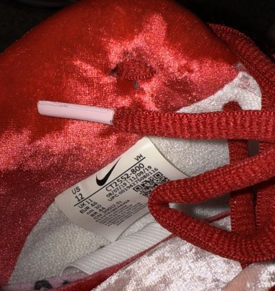 Nike Sb Dunk Low Strange Love