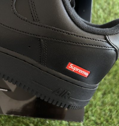 Supreme Nike Air Force 1 Black Size 10 Brand New